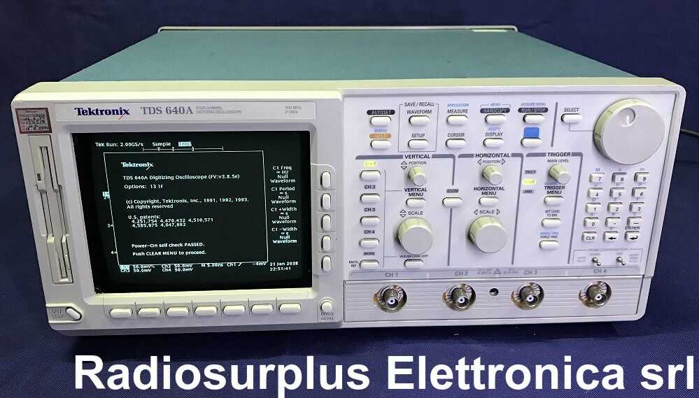 Four Channell Digitizing Oscilloscope TEKTRONIX TDS 640A