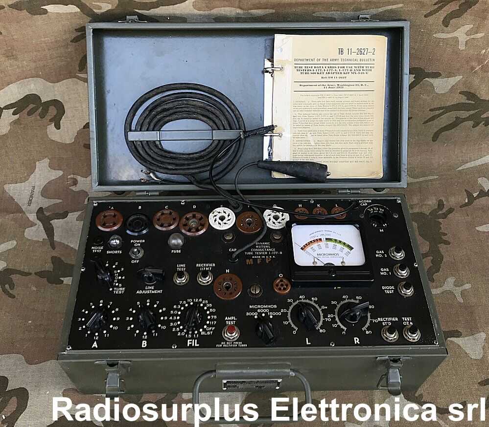 Tube Tester I177B Prova valvole In ottimo stato, con manuale originale.