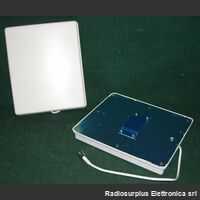 W.R098 Antenna WI-FI da pannello ANTENNE  GPS / GSM / WI-FI / UMTS