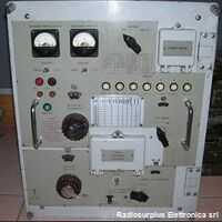 accradio Accordatore automatico di antenna  R-140 Accordatori di antenna