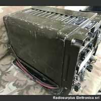 RT-323A/VRC-24 Ricetrasmettitore UHF RT-323A/VRC-24 Apparati radio