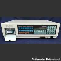 VG-819 Digital Video Generator ASTRO VG-819 Generatore video programmabile Strumenti