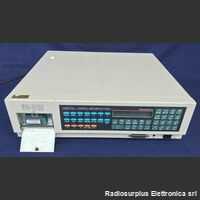 VG-819 Digital Video Generator ASTRO VG-819 Generatore video programmabile Strumenti