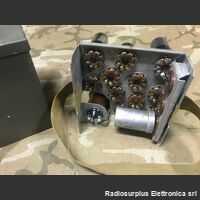 Valves  NO.19 Case Spare Valves  WIRELESS SET NO.19  Contiene valvole di ricambio per stazioni radio 19MKII/III Accessori per apparati radio Militari