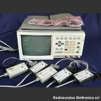 HP 1631D HP 1631D  Analizzatore di stati logici a 43 canali + Oscilloscopio digitale 50 Mhz Strumenti