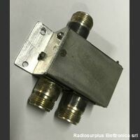 csrf1000 RF Coaxial Switch  Una via Due Posizioni   Connettori N / f  Frequency  DC - 1 Ghz Componenti elettronici