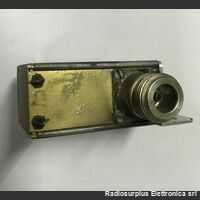 csrf1000 RF Coaxial Switch  Una via Due Posizioni   Connettori N / f  Frequency  DC - 1 Ghz Componenti elettronici