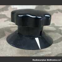 mbn75 Manopola in Bachelite Nera con indice  Diametro mm 75 perno mm 6 Componenti elettronici