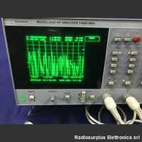 WILTRON 6407 WILTRON model. 6407 RF Network Analyzer   Range di frequenza da 1 a 1000 Mhz Strumenti