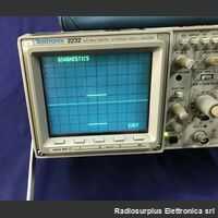 TEK 2232 TEKTRONIX 2232  Oscilloscopio analogico/digitale  due canali 100 Mhz Strumenti