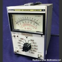 VP-9631A AC Voltmeter  NATIONAL VP-9631A  Voltmetro in AC da 300 uV a 100 Volt Strumenti