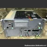 XT3030 Rohde & Scwarz XT3030 VHF/UHF Transceiver 100 Wat in AM/FM  VHF 100 - 162 Mhz  UHF 225 - 400 Mhz Apparati radio