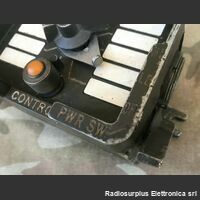 C-2742/VRC Control Frequency Selector C-2742/VRC Unità di controllo remoto per apparato radio RT-246/VRC Accessori per apparati radio Militari