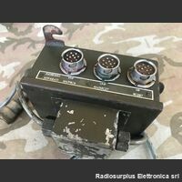 C.T.T./7 Scatola di Derivazione mod. C.T.T./7 Scatola di derivazione per collegamento di tre apparati radio AN/PRC9 Vhf/ AN/ARC-27 Uhf/ R287 HF Accessori per apparati radio Militari