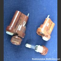 NB/16.85 Porta fusibile con spia di costruzione russa  Corpo in Bachelite Componenti elettronici