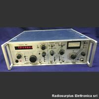 RACAL 9082H RACAL - DANA 9082H  Generatore di segnale sintetizzato in AM e FM da 1,5 a 520 Mhz Strumenti