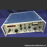 RACAL 9082H RACAL - DANA 9082H  Generatore di segnale sintetizzato in AM e FM da 1,5 a 520 Mhz Strumenti
