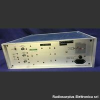 RACAL 9082H RACAL - DANA 9082H  Generatore di segnale sintetizzato in AM e FM da 1,5 a 520 Mhz Strumenti