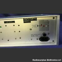 RACAL 9082H RACAL - DANA 9082H  Generatore di segnale sintetizzato in AM e FM da 1,5 a 520 Mhz Strumenti