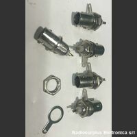 kitbncpann5 Connettore da pannello tipo BNC  Connettore da pannello BNC femmina a saldare  Kit 5 pezzi Componenti elettronici