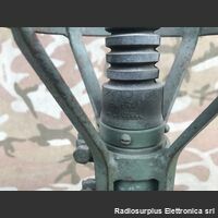  ZA.1764  Base di supporto per antenna della WS19 su carro SHERMAN Accessori per apparati radio Militari