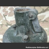 BasTAnt WS Base in metallo isolata per installazione antenna verticale  stazione radio WS19 - ottimo stato Accessori per apparati radio Militari