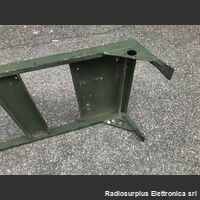 LEWA 580 3543-100 LEWA GmbH 580 3543-100  Telaio per montaggio stazione radio e antenna su Jeep militare Apparati radio