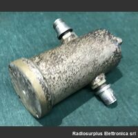 R.&S.UHF/TV R.&S.UHF/TV  Filtro UHF a una cella tarabile da 550 - 880 Mhz  Cavità in Ottone argentato, connettori tipo N Telecomunicazioni