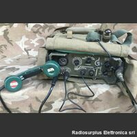20TPL ITT-RACAL 20TPL  Ricetrasmettitore spalleggiabile in HF  Riceve e trasmette su 23 canali quarzati in AM-CW-LSB-USB Apparati radio