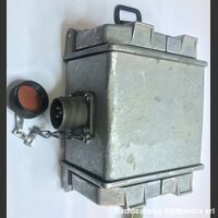 Multipla 401134 Presa multipla da campo  401134  Distributore per 4 prese multiple 115 per spina americana. Accessori per apparati radio Militari