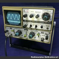 CS-1352 TRIO CS-1352  Oscilloscopio analogico 2 canali  15 Mhz Strumenti