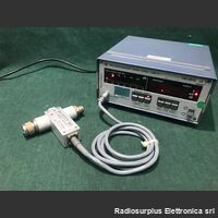   URV 4  + URV Z 2 ROHDE & SCHWARZ  URV 4  Completo di sonda URV Z 2 Strumenti