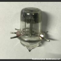 JOZ 958A Valvola  JOZ 958A  Triodo di trasmissione a ghianda Valvole