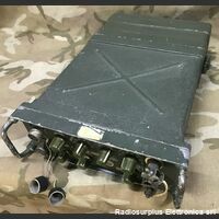 TR28B2 RACAL TR28B2  Ricetrasmettitore spalleggiabile in HF  Riceve e trasmette su 12 canali quarzati in AM-CW-LSB-USB Apparati radio