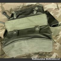 TR28B2 RACAL TR28B2  Ricetrasmettitore spalleggiabile in HF  Riceve e trasmette su 12 canali quarzati in AM-CW-LSB-USB Apparati radio