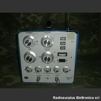 LORAN 605T TEST SET -LORAN- 605T  Test set portatile per la verifica dei vecchi loran di navigazione aerea.  Genera segnali da 100Khz a 1950 Khz. Apparati radio militari