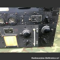 BC-375-E BC-375-E  Trasmettitore simile al BC-191 ma per uso aeronautico  Completo di cassetto sintonia TU-7-B per la gamma 4500 - 6200 Khz Apparati radio