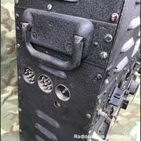 BC-375-E BC-375-E  Trasmettitore simile al BC-191 ma per uso aeronautico  Completo di cassetto sintonia TU-7-B per la gamma 4500 - 6200 Khz Apparati radio