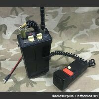 RFT U700 RFT U700  Ricetrasmettitore in UHF usato dalla DDR nell'area BOSS  12 Canali, frequenza operativa da 440 a 470 Mhz Apparati radio