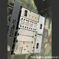PRC-74 PRC-74  Ricetrasmettitore Utilizzato nella guerra del Vietnam  Frequenza da 2 - 12 mhz in SSB/CW  -Solo radio, senza vano batterie e batterie Apparati radio