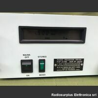 RR102 REDIFON RR102   Ricevitore in Am da 150 Khz a 30 Mhz in  6 bande  e in FM da 88-108 Mhz, uscita audio B.F.mono/stereo Apparati radio