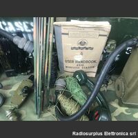 A510 WIRELESS Station A510 Ricetrasmettitore dell'esercito Australiano Gamma operativa da 2 a 10 Mhz in due bande, modulazione AM-CW Apparati radio