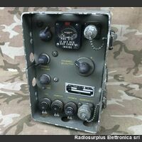  RT-53 (B) / TRC-7  Ricetrasmettitore VHF canalizzato in AM da 100 a 156 Mhz Apparati radio