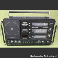  GRUNDING SATELLIT 3400   Ricevitore portatile professionale multibanda  FM/LW/MW/SW in 10 bande da 1,6 a 30 Mhz Apparati radio