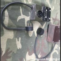 ZA 13348 ZA 13348  Indispensabile accessorio per collegare la batteria,  la cuffia e il microfono alla radio WS 38 Accessori per apparati radio Militari