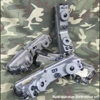 RV-2 IT RV-2  Ricetrasmettitore portatile in VHF da 45 a 56,95 Mhz. Apparati radio