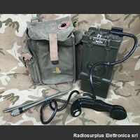 CRT-1/CPRC-26 CRT-1/CPRC-26  Ricetrasmettitore in FM da 47 a 55,4 Mhz. Apparati radio
