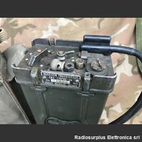 CRT-1/CPRC-26 CRT-1/CPRC-26  Ricetrasmettitore in FM da 47 a 55,4 Mhz. Apparati radio