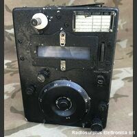 BC-696-A BC-696-A (T-19/ARC-5)  Trasmettitore  Aeronautico  U.S. Army  Frequenza da 3 a 4 Mhz Apparati radio militari