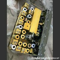 R-300 R-300 serial n° 0047  Ricetrasmettitore BC 1000 Italiano in sintonia continua da 40 a 48 Mhz in FM. Apparati radio